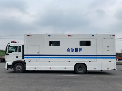 上汽大通應(yīng)急救援通訊指揮車 移動的智慧中樞，守護生命安全的堅實堡壘